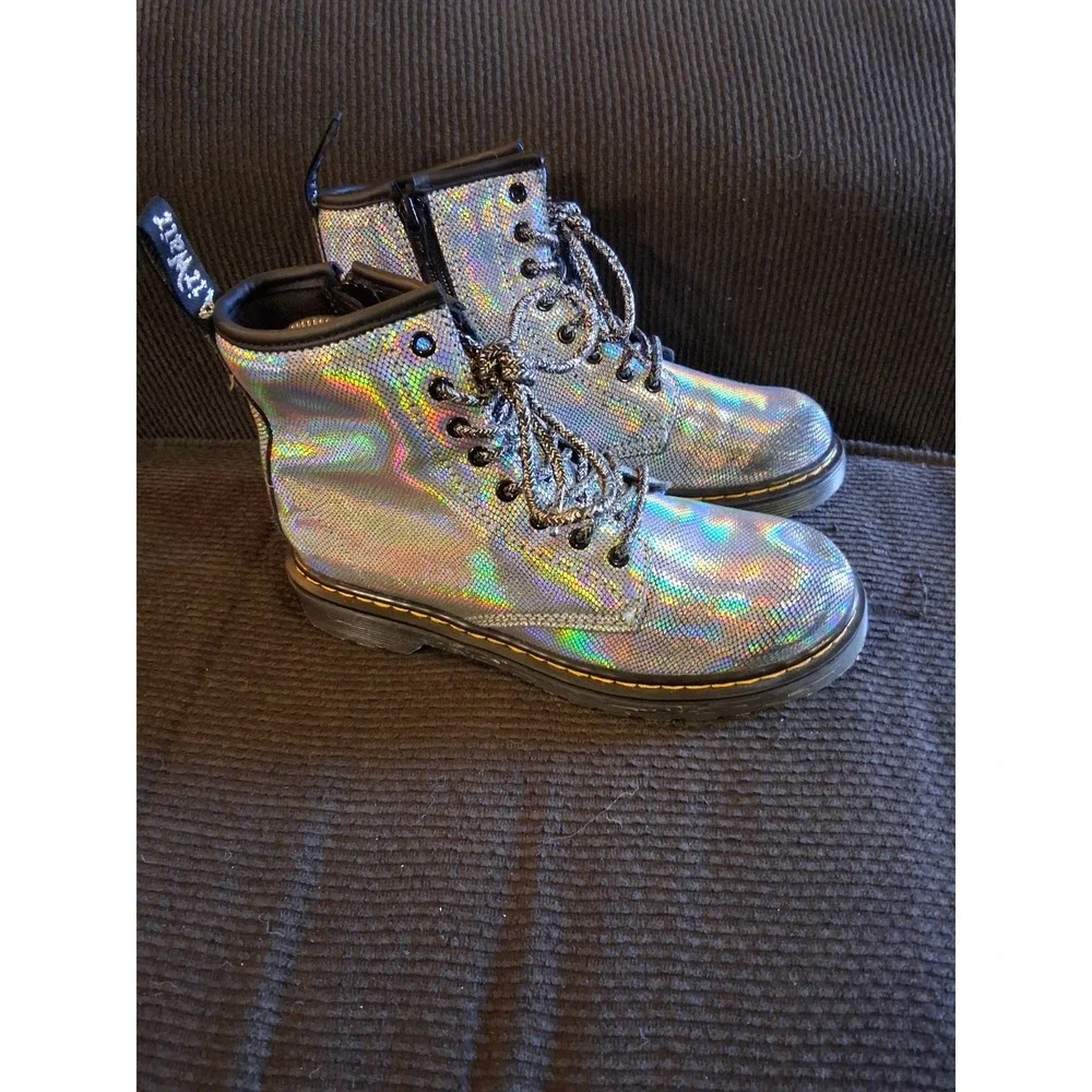 Dr Martens 1460 Boot Silver Iridescent Girls Size 3‎ EU 34
